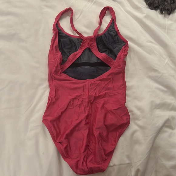 Pink Speedo - Picture 2 of 2